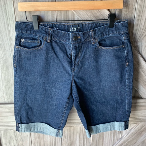 The Loft Bermuda Shorts - Picture 4 of 10